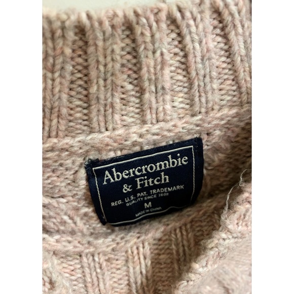 Abercrombie & Fitch Cable Knit Sweater - Picture 3 of 4